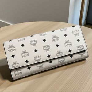 MCM Monogram Off-White and Black Wallet